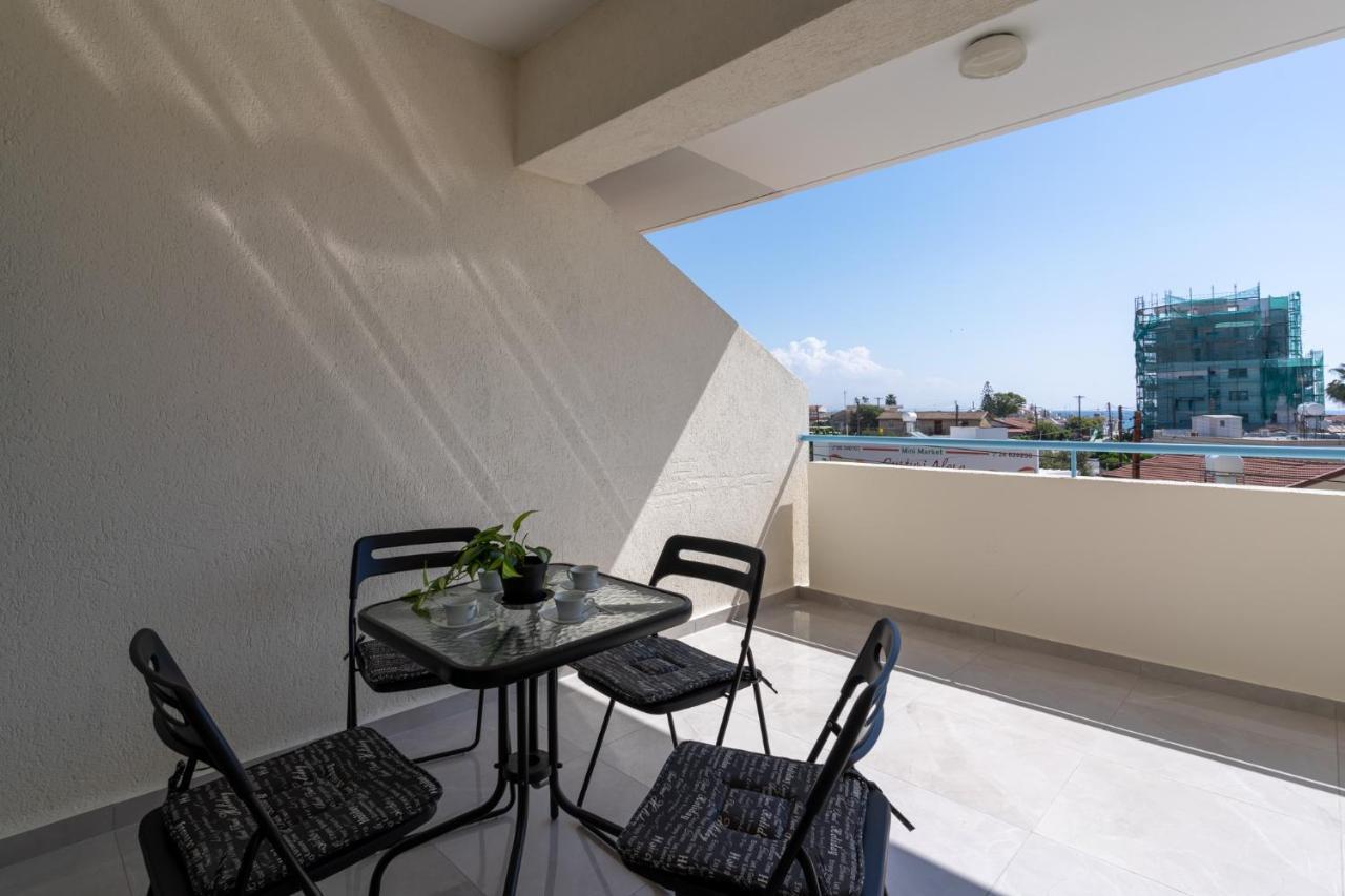 Andrea 3-Bedroom Apt In Mackenzie Larnaca Zewnętrze zdjęcie