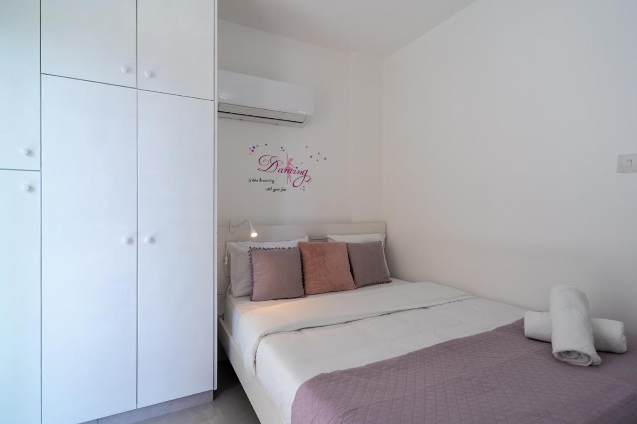 Andrea 3-Bedroom Apt In Mackenzie Larnaca Zewnętrze zdjęcie